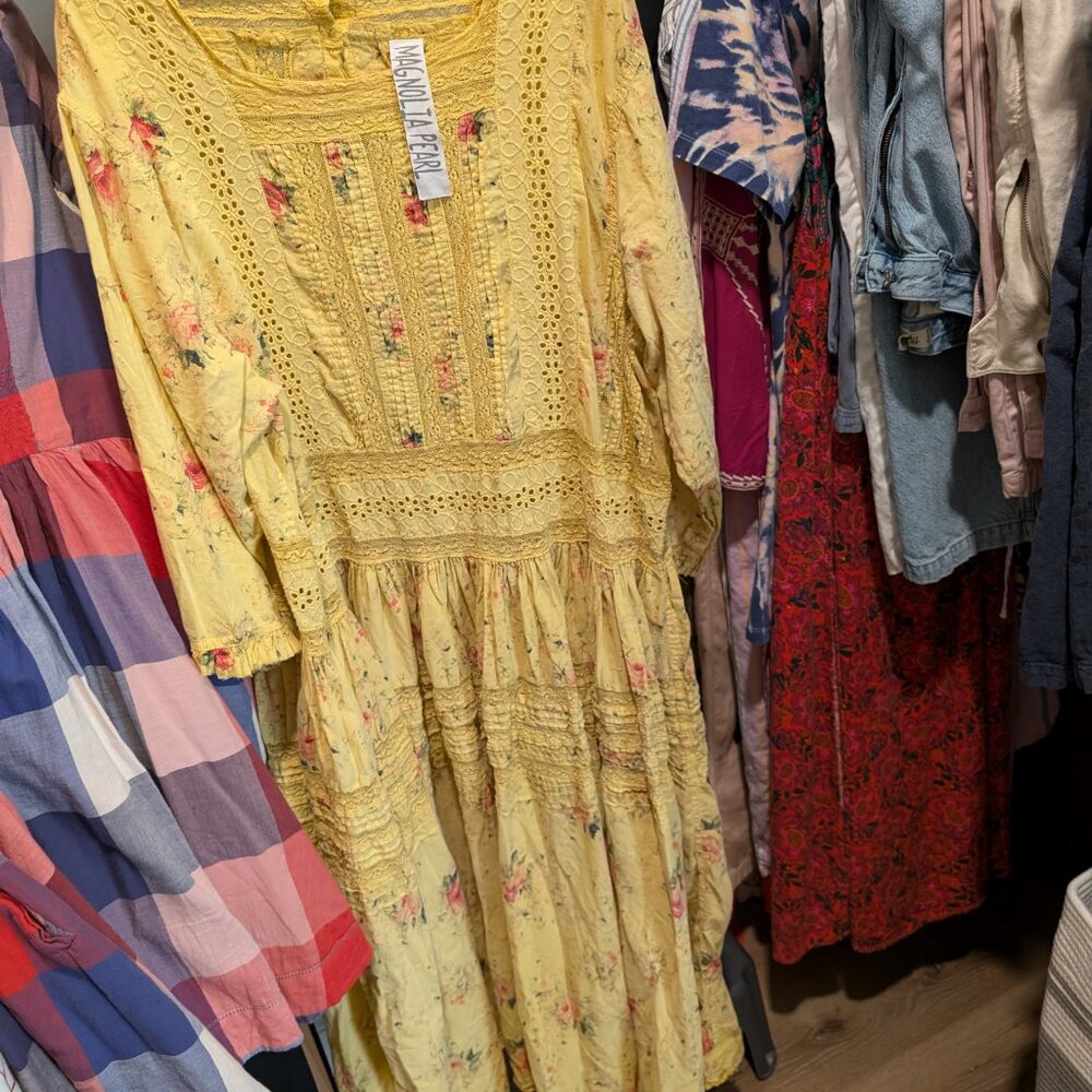 NEW Magnolia Pearl Floral Raelle Dress - Picture 3 of 6